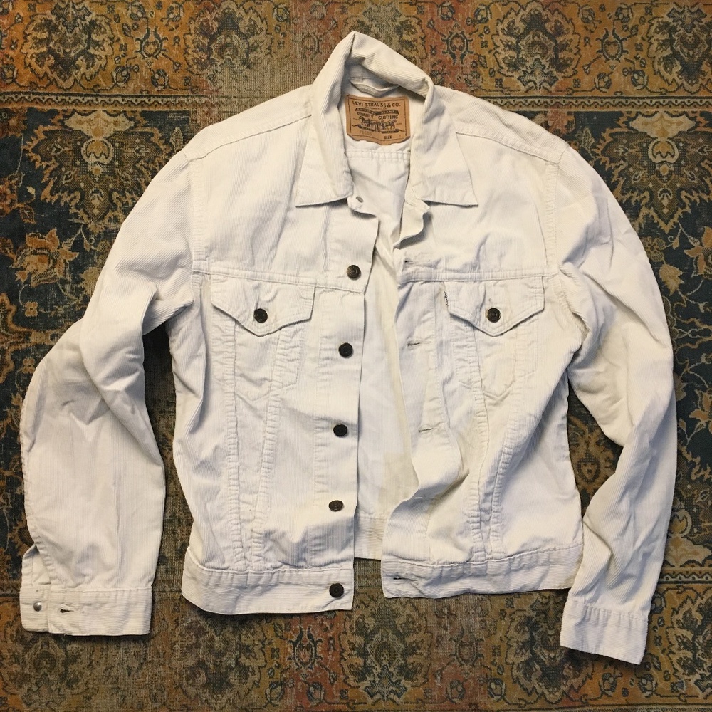 Levi's Men's Corduroy Trucker Jacket in Stone